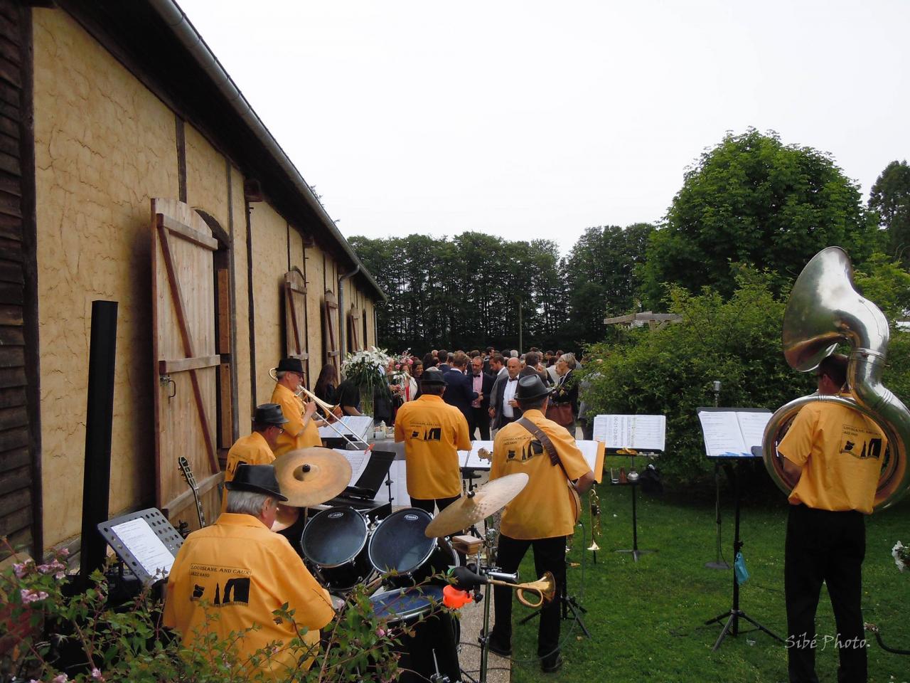 18927110_10211007306357214_205344480_o