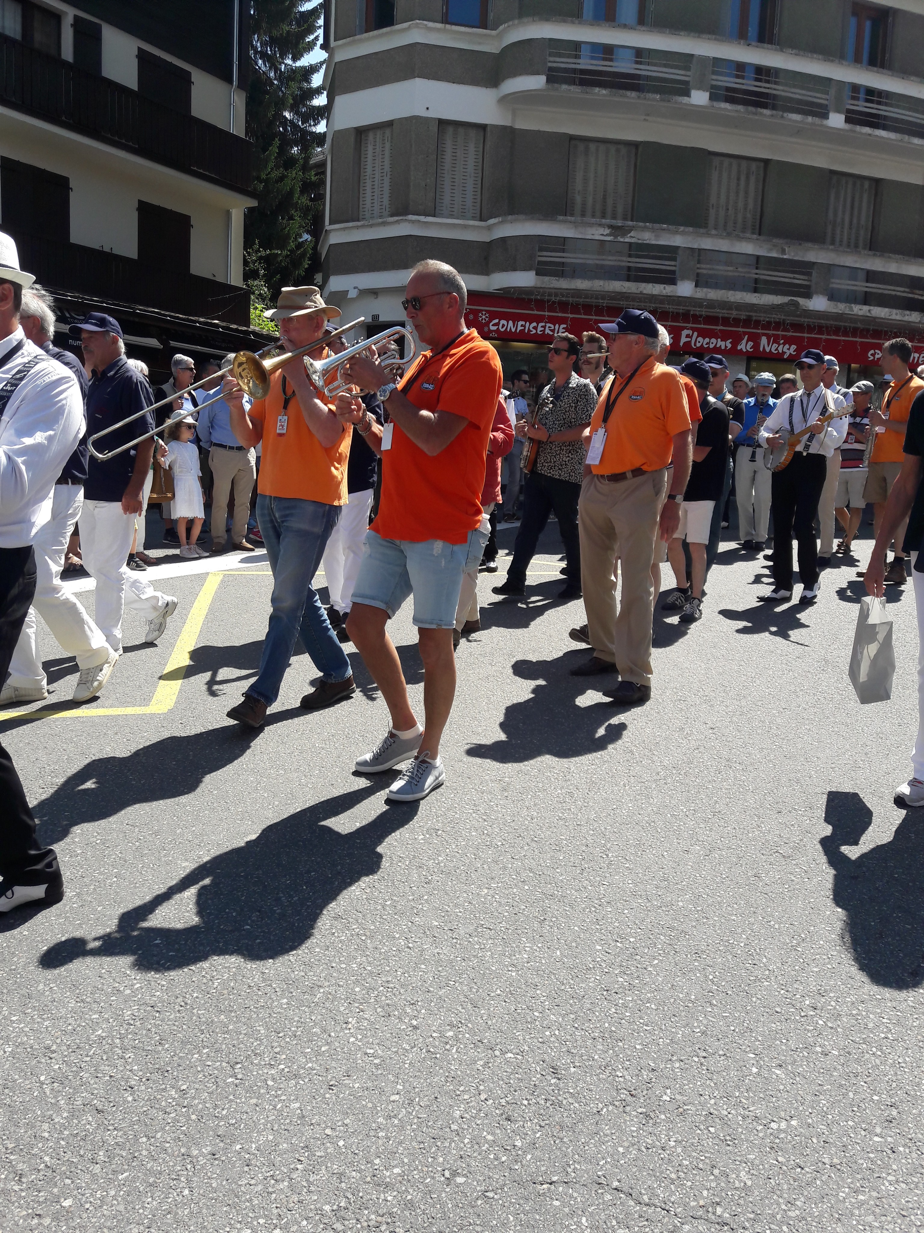 67476050_2429664457109906_4095770264749473792_n