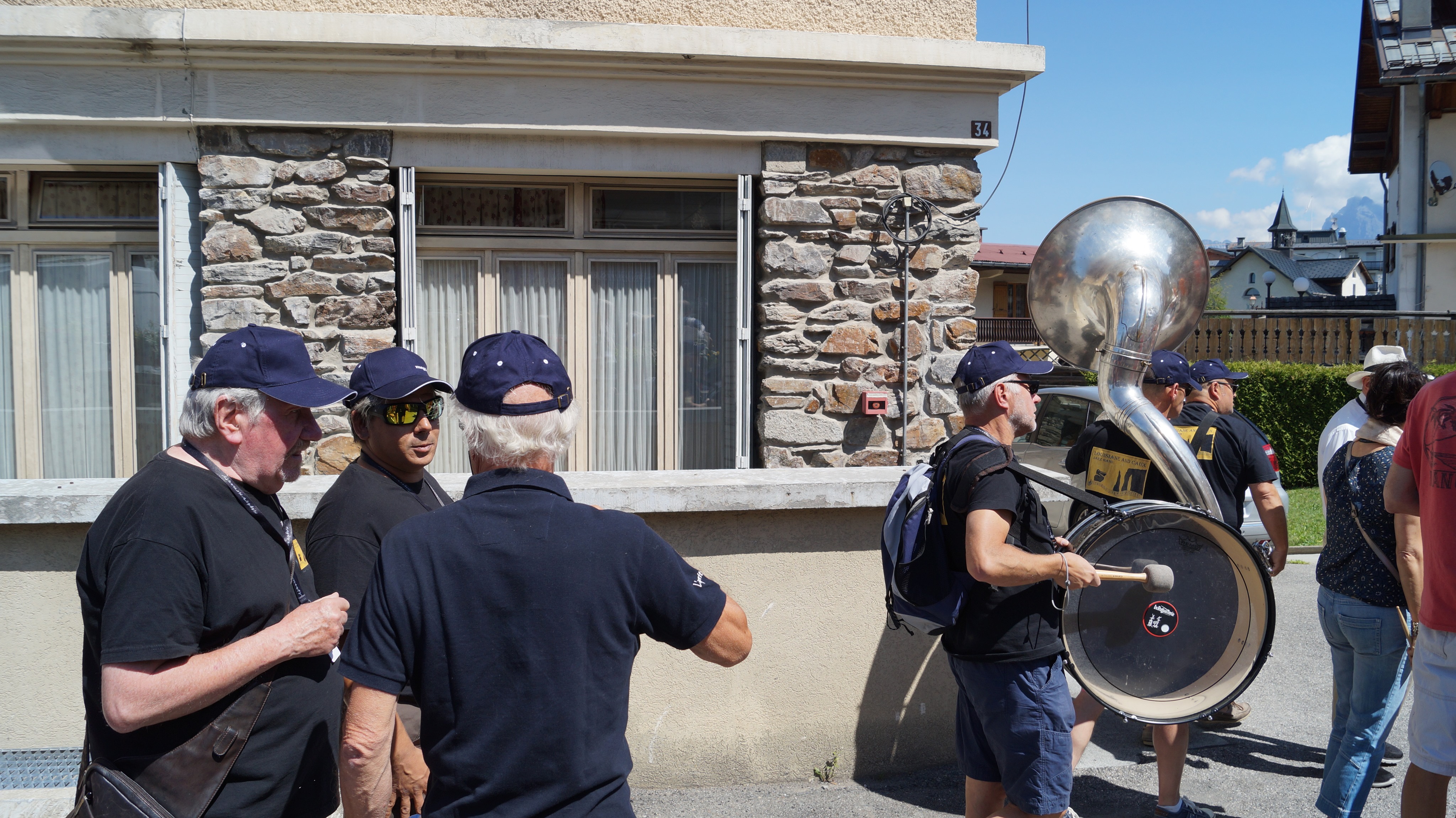 68373681_396599644538509_629718252284542976_n