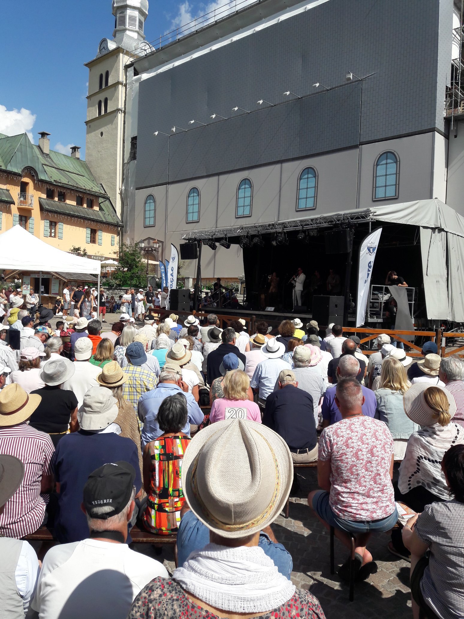 68520686_2604956396205016_4444946158111948800_n